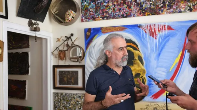 Künstler Gökhan Aslan lässt kurdische Traditionen modern aufleben